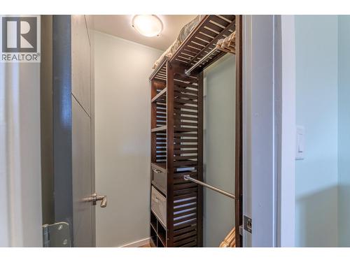 445 Road 5, Oliver, BC - Indoor