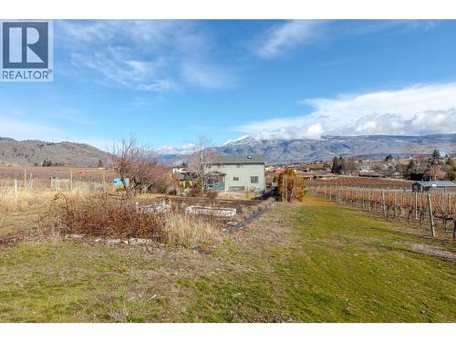 445 Road 5, Oliver, BC - Outdoor With View