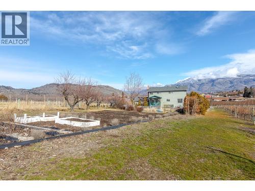 445 Road 5, Oliver, BC - Outdoor With View