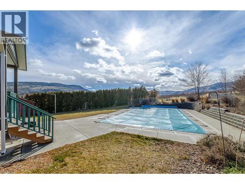 445 Road 5, Oliver, BC - Outdoor With In Ground Pool With View