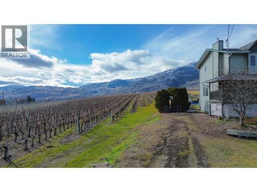 445 Road 5, Oliver, BC - Outdoor With View
