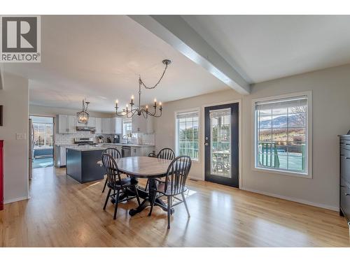 445 Road 5, Oliver, BC - Indoor Photo Showing Dining Room