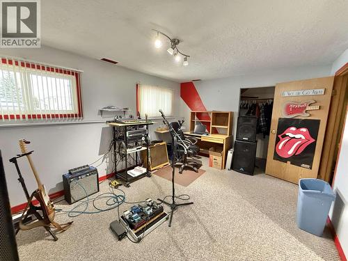 481 Patchett Street, Quesnel, BC - Indoor