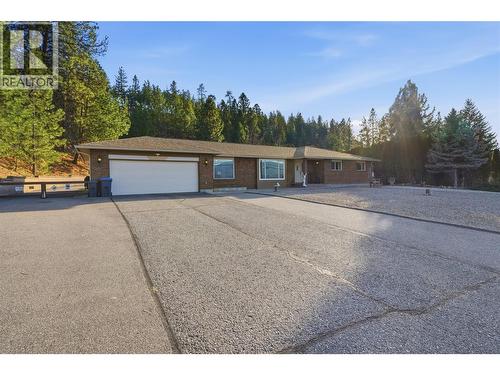 1099 Dehart Road, Kelowna, BC - Outdoor