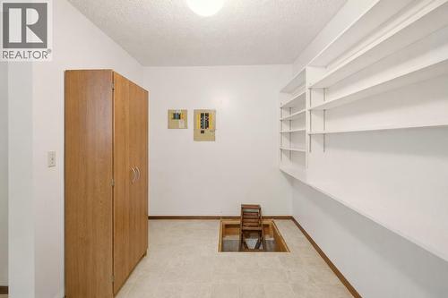 1099 Dehart Road, Kelowna, BC - Indoor