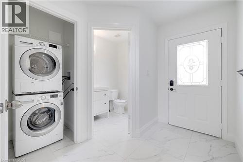 347 Keewatin Avenue, Kitchener, ON - Indoor Photo Showing Laundry Room