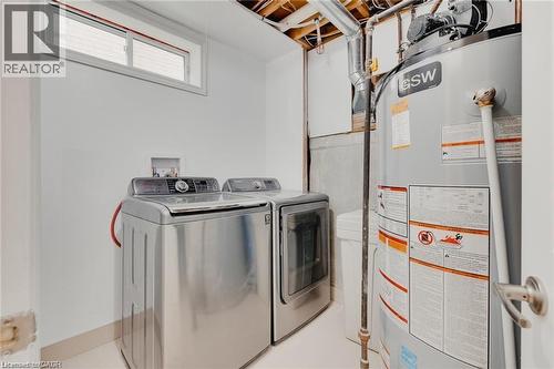 347 Keewatin Avenue, Kitchener, ON - Indoor Photo Showing Laundry Room