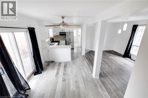 347 Keewatin Avenue, Kitchener, ON - Indoor