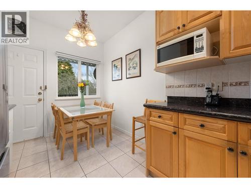 2423 E 4Th Avenue, Vancouver, BC - Indoor Photo Showing Kitchen