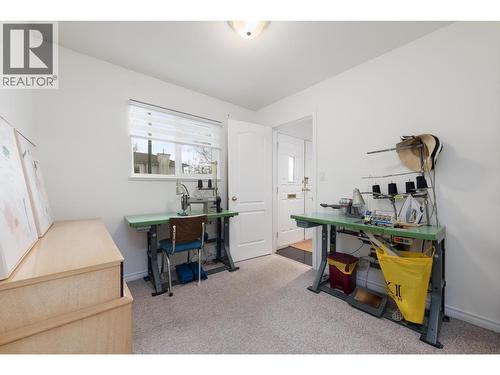 2423 E 4Th Avenue, Vancouver, BC - Indoor