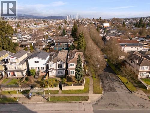 2423 E 4Th Avenue, Vancouver, BC - Outdoor