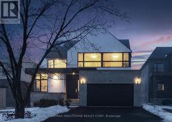 70 UPPER MOUNT ALBION ROAD  Hamilton, ON L8J 2S1