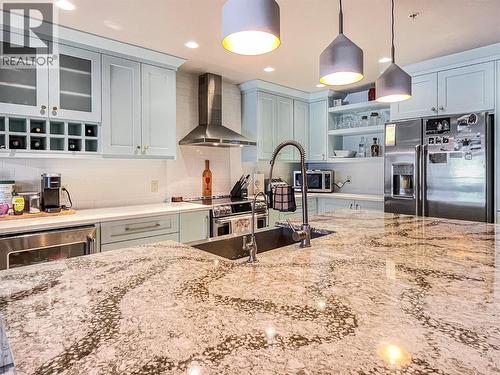 2418 Lakeshore Drive Unit# 302, Osoyoos, BC - Indoor Photo Showing Kitchen With Double Sink With Upgraded Kitchen