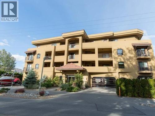 2418 Lakeshore Drive Unit# 302, Osoyoos, BC - Outdoor With Facade