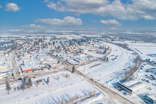 4820  49 Ave, Redwater, AB 