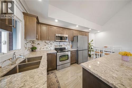 118 Cope Street, Hamilton, ON - Indoor Photo Showing Kitchen With Double Sink