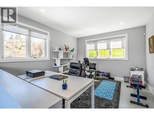 11537 Okanagan Centre Road W, Lake Country, BC - Indoor