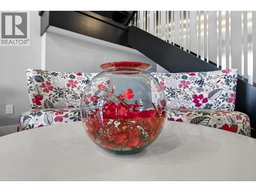 11537 Okanagan Centre Road W, Lake Country, BC - Indoor