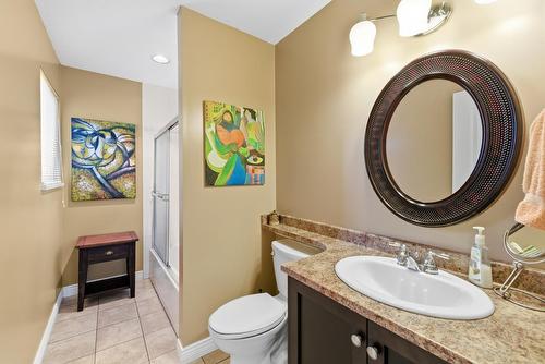 2242 200 Street, Langley, BC - Indoor Photo Showing Bathroom