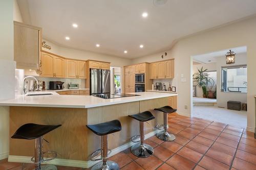 1311 133A Street, Surrey, BC - Indoor Photo Showing Kitchen With Upgraded Kitchen