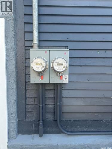 726 Cameron Street, Regina, SK - Outdoor