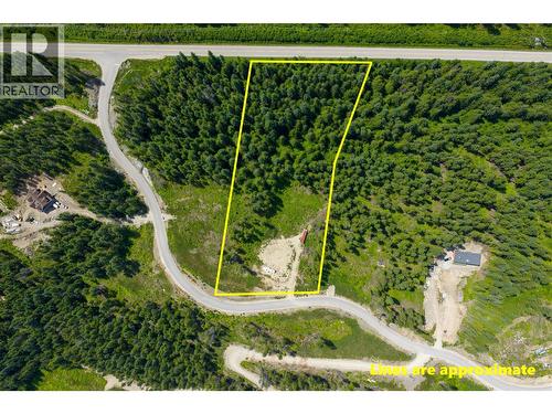 7974 Arrowhead Road, Revelstoke, BC 