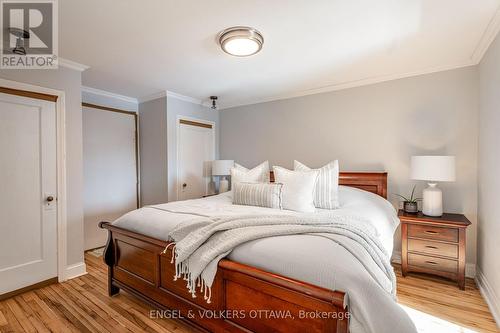 Primary - 99 Glynn Avenue, Ottawa, ON - Indoor Photo Showing Bedroom