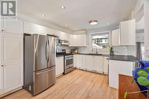 Kitchen - 99 Glynn Avenue, Ottawa, ON - Indoor Photo Showing Kitchen
