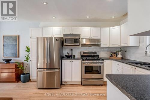 99 Glynn Avenue, Ottawa, ON - Indoor Photo Showing Kitchen