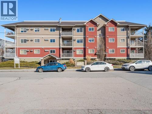 345 Mills Road Unit# 302, Kelowna, BC - Outdoor With Facade