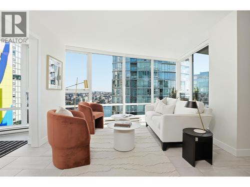 3206 1495 Richards Street, Vancouver, BC - Indoor Photo Showing Living Room