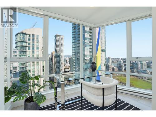 3206 1495 Richards Street, Vancouver, BC - Indoor