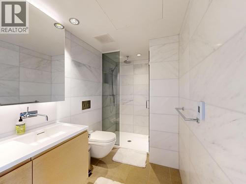 2103 1289 Hornby Street, Vancouver, BC - Indoor Photo Showing Bathroom
