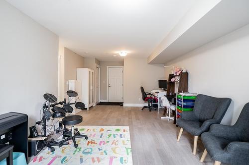 21123 80 Avenue, Langley, BC - Indoor