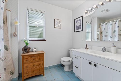 9950 Nelson Road|Rosedale, Rosedale, BC - Indoor Photo Showing Bathroom