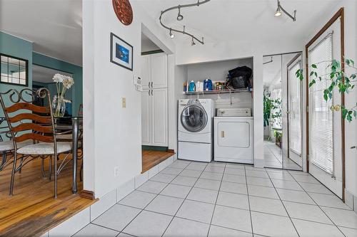 9950 Nelson Road|Rosedale, Rosedale, BC - Indoor Photo Showing Laundry Room