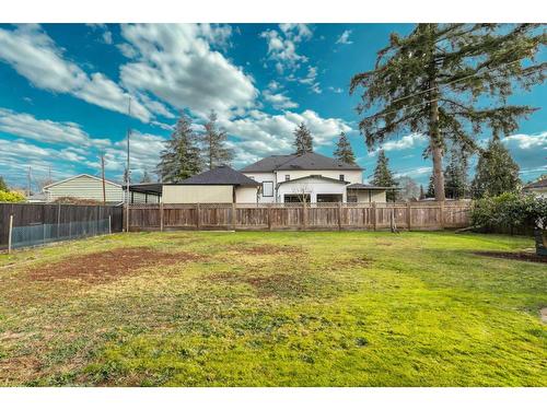 8736 154 Street, Surrey, BC - Outdoor