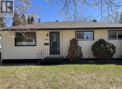 2513 Cairns AVENUE  Saskatoon, SK S7J 1V4