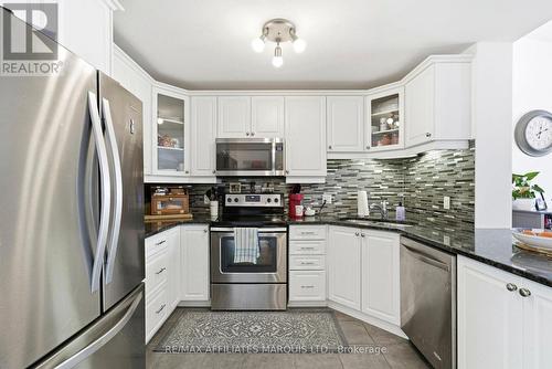 202 - 222 First Street E, Cornwall, ON - Indoor Photo Showing Kitchen With Upgraded Kitchen