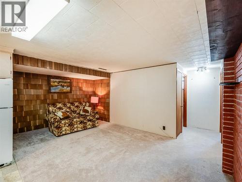 101 10Th Avenue, Castlegar, BC - Indoor