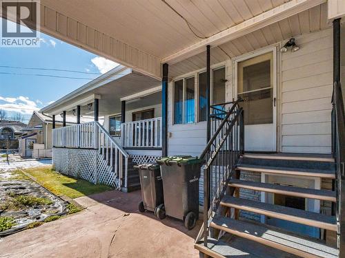 101 10Th Avenue, Castlegar, BC - Outdoor With Deck Patio Veranda With Exterior