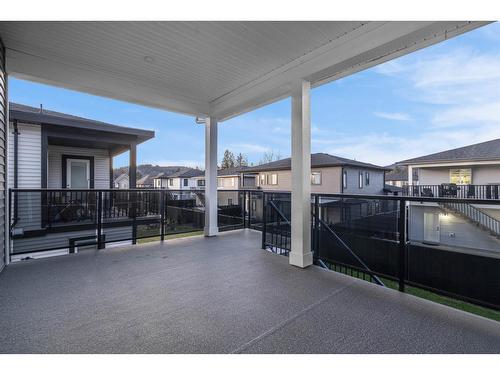 32689 Carter Avenue, Mission, BC - Outdoor With Deck Patio Veranda With Exterior