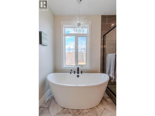420 Nourse Subdivision #1, Burns Lake, BC - Indoor Photo Showing Bathroom