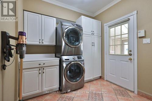 Access To Mudroom - To Garage & Side Yard* - 1658 Covington Terrace, Mississauga, ON - Indoor Photo Showing Laundry Room