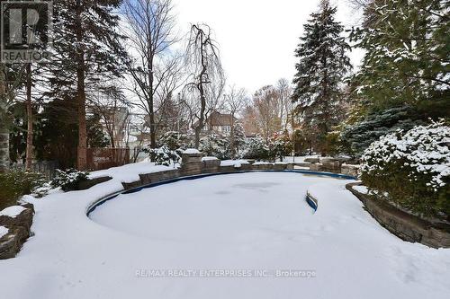 In-ground Saltwater Pool With Integrated Hot Tub - 1658 Covington Terrace, Mississauga, ON - Outdoor