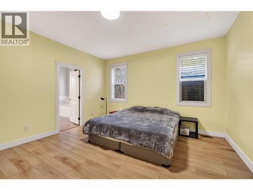 1581 20 Street Ne Unit# 36, Salmon Arm, BC - Indoor Photo Showing Bedroom