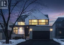 70 UPPER MOUNT ALBION Road  Hamilton, ON L8J 2S1