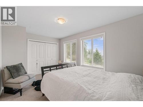 2042 Moonbeam Close, West Kelowna, BC - Indoor Photo Showing Bedroom