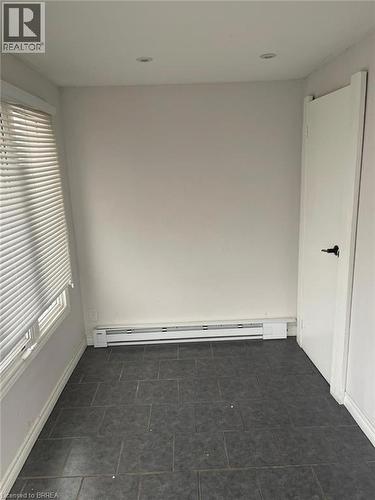 Foeir - 258 Wellington Road, London, ON - Indoor Photo Showing Other Room
