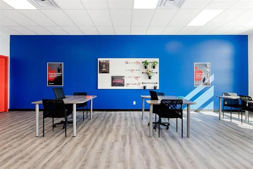 12C 40 North Gate Drive, Steinbach, MB 